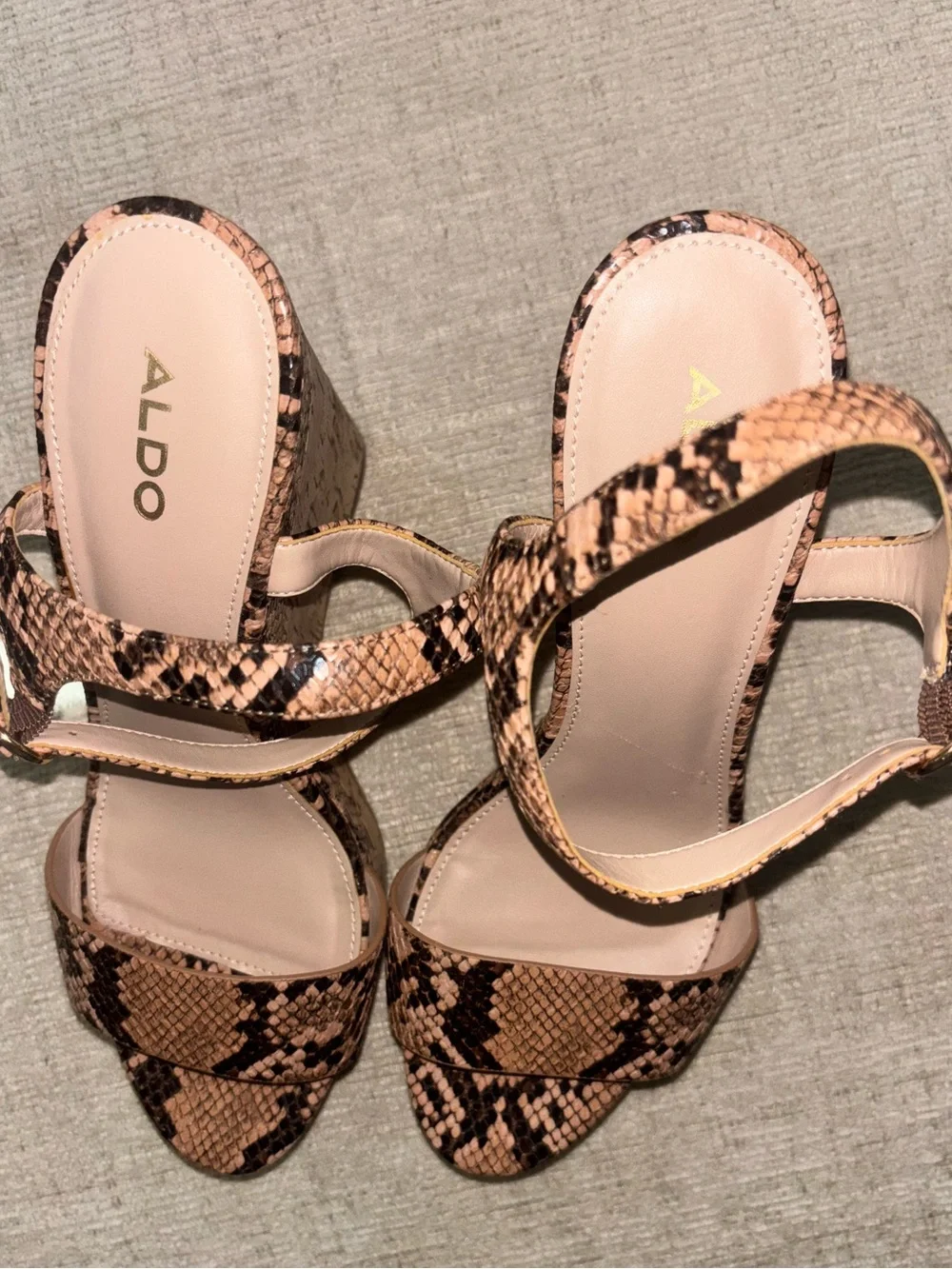 ALDO Snake Print Cork Platform Wedge Sandals Heels 8.5 Buckle Neutral Date Night